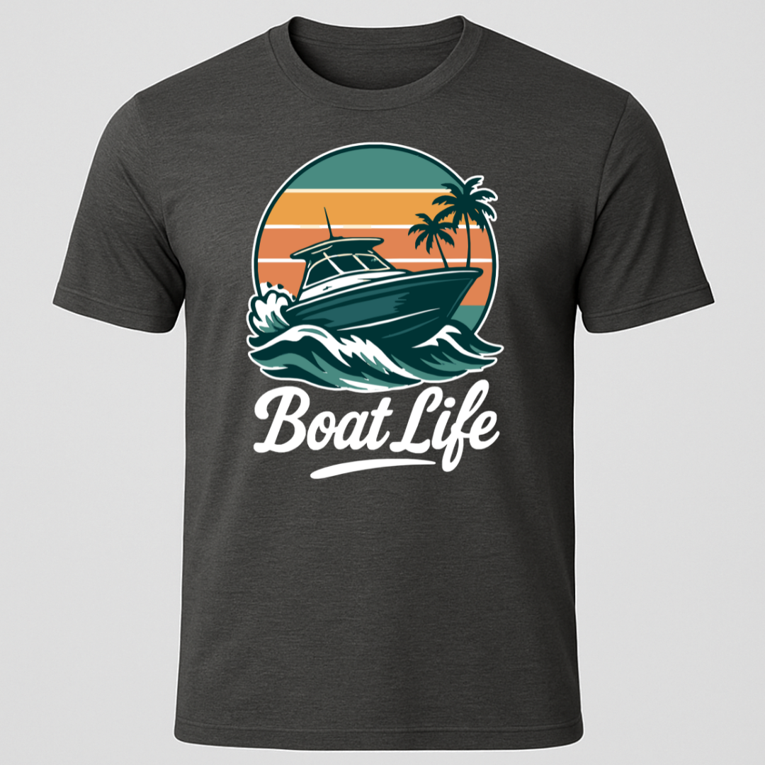 "Boat Life" Motorboating T-Shirt